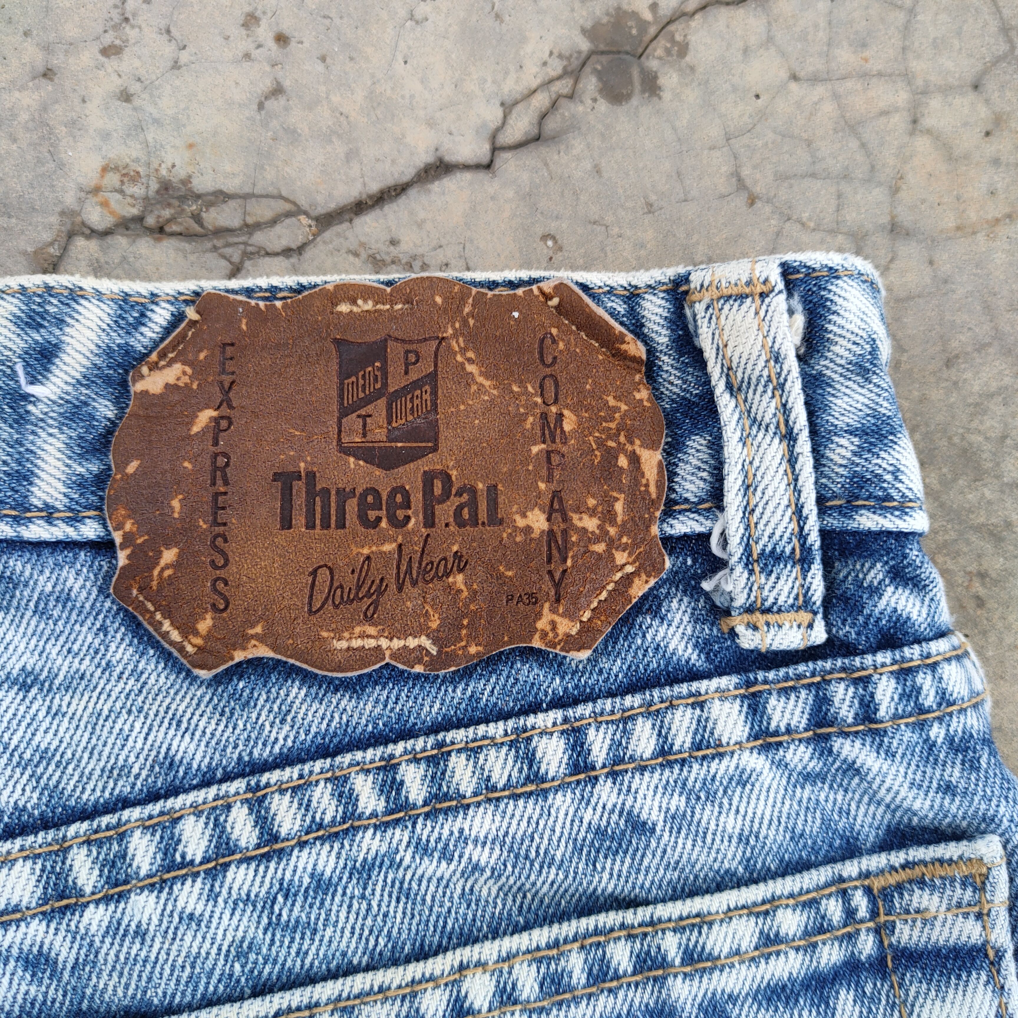 Japanese Brand × Jean × Vintage VINTAGE THREE PAI FADED ACID WASH JEANS PANTS Size US 29 - 15 Thumbnail