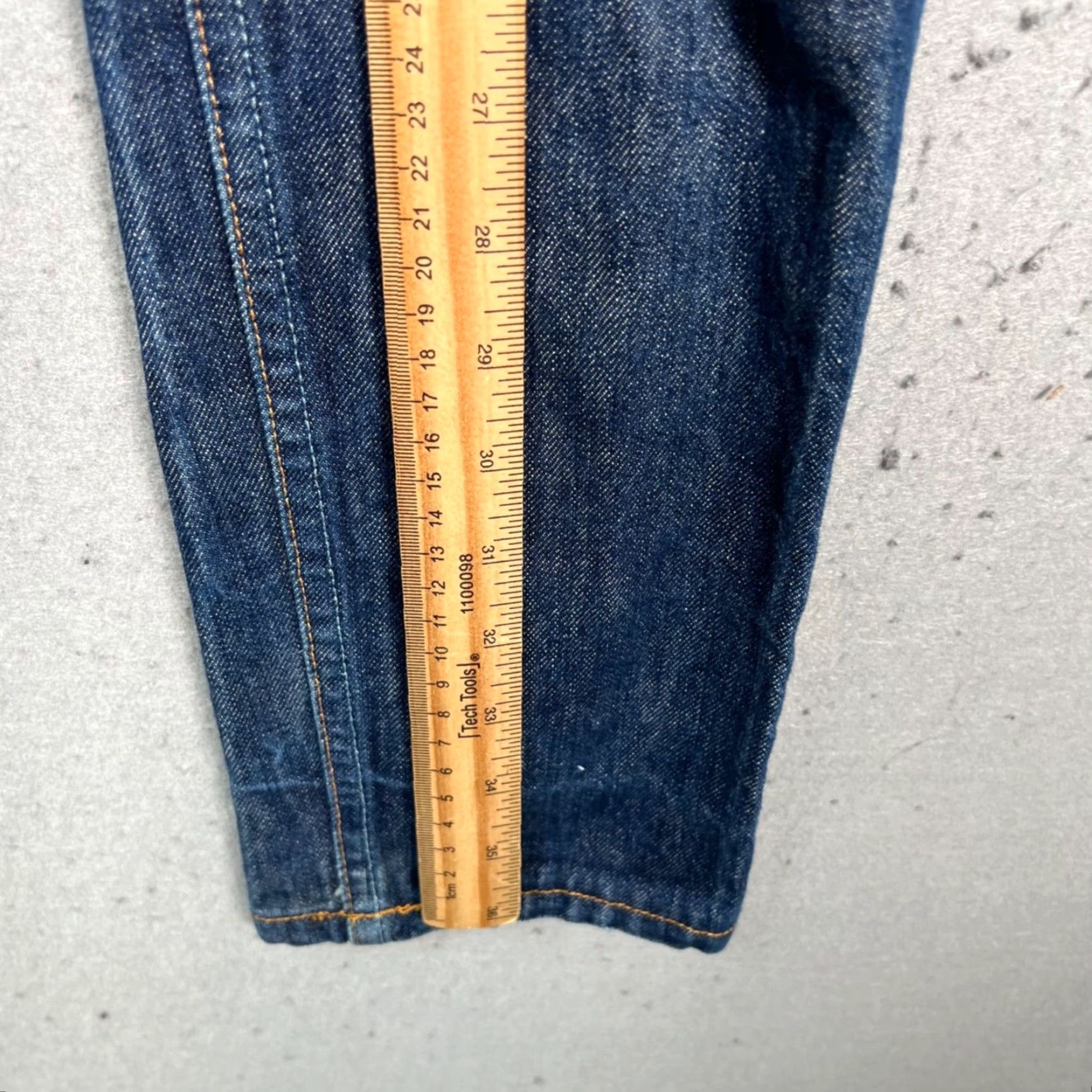 Levi's VINTAGE Levi's 501 Jeans Men 30x27 Distressed Blue Cotton Denim 5-Pocket Straight Regular (Loose Fit) Mens Size US 30 / EU 46 - 6 Thumbnail