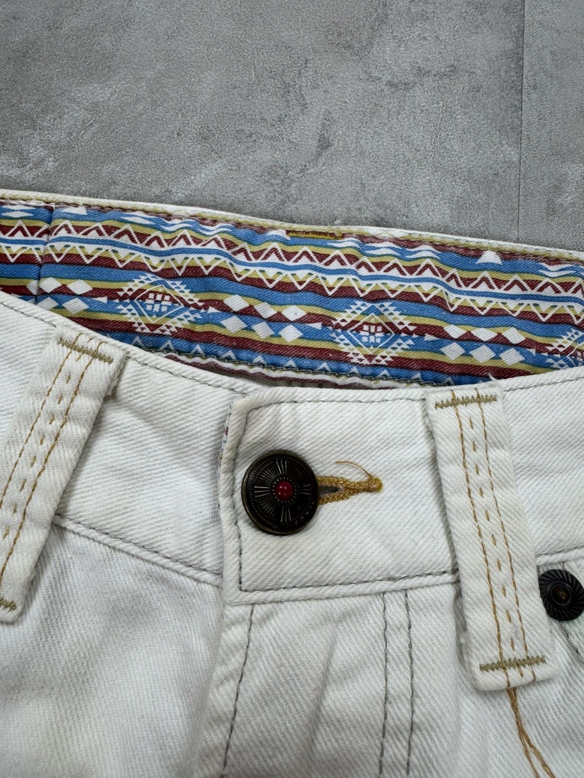 Edwin Rare Edwin XU Exclusive Vintage white denim shorts size 32 Size US 32 / EU 48 - 8 Thumbnail
