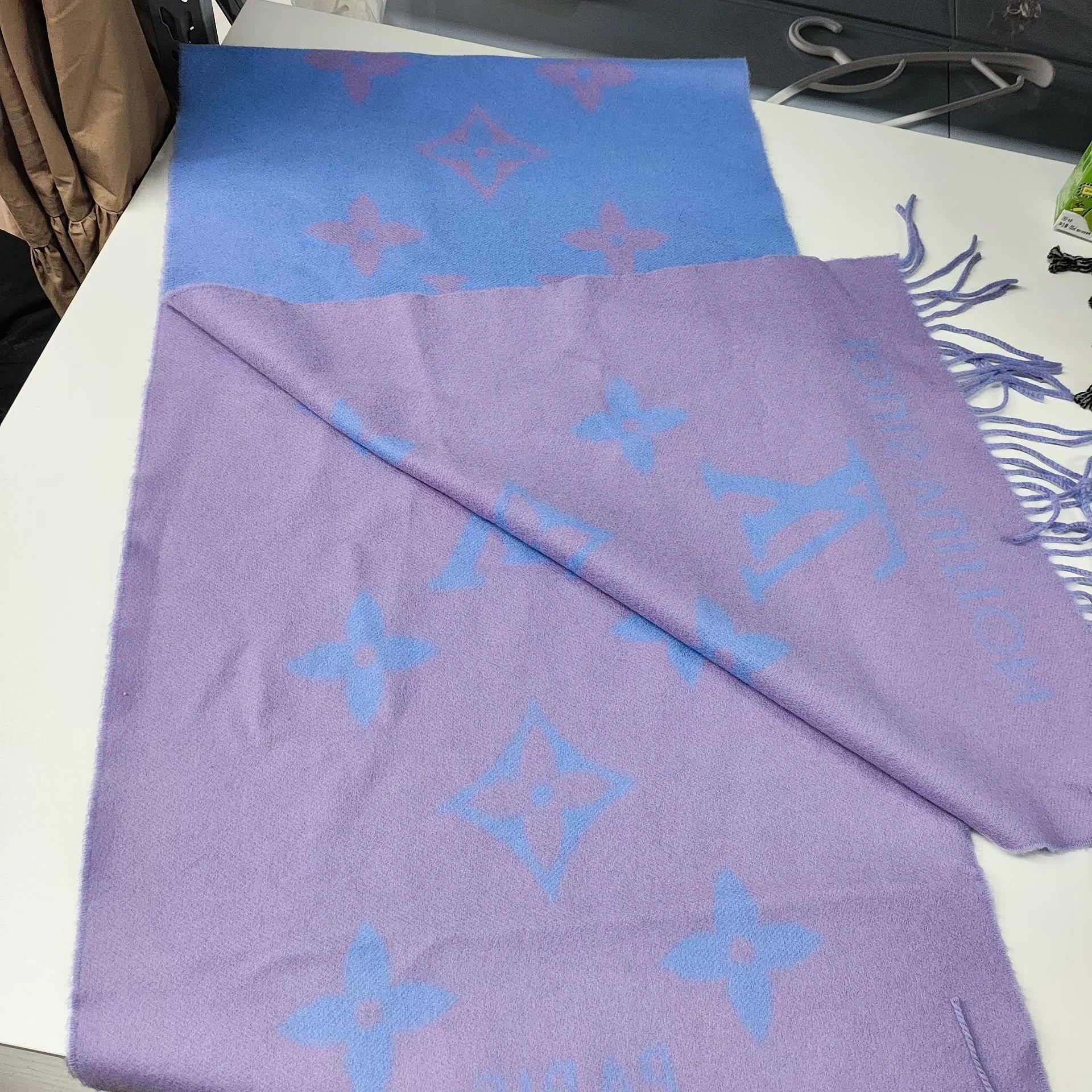 Louis Vuitton LV cashmere scarf color blocked Size ONE SIZE - 2 Thumbnail