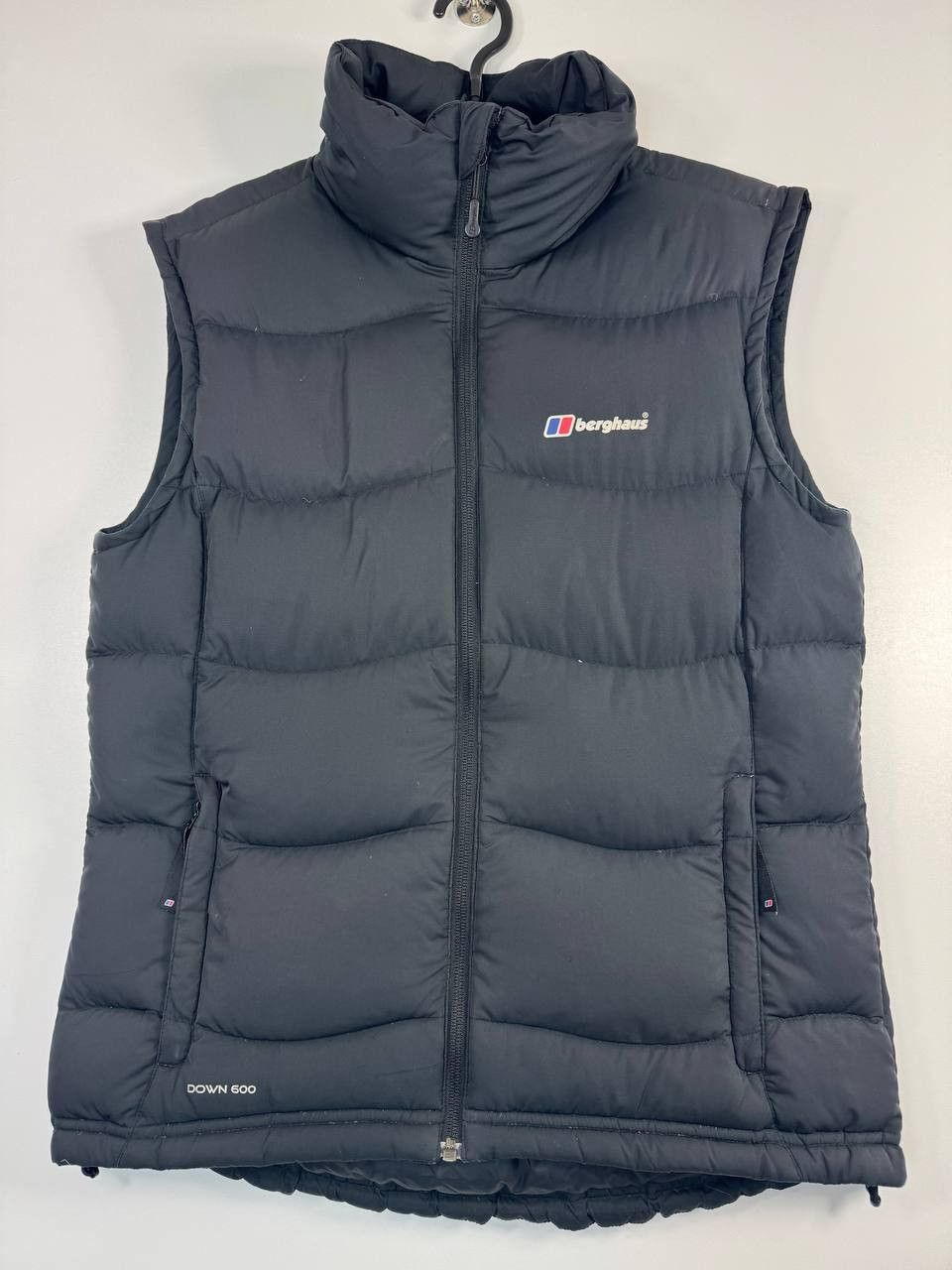 Berghaus Berghaus Down 600 Puffer Vest Black Sleeveless Womens Size M Size M / US 6-8 / IT 42-44 - 1 Thumbnail