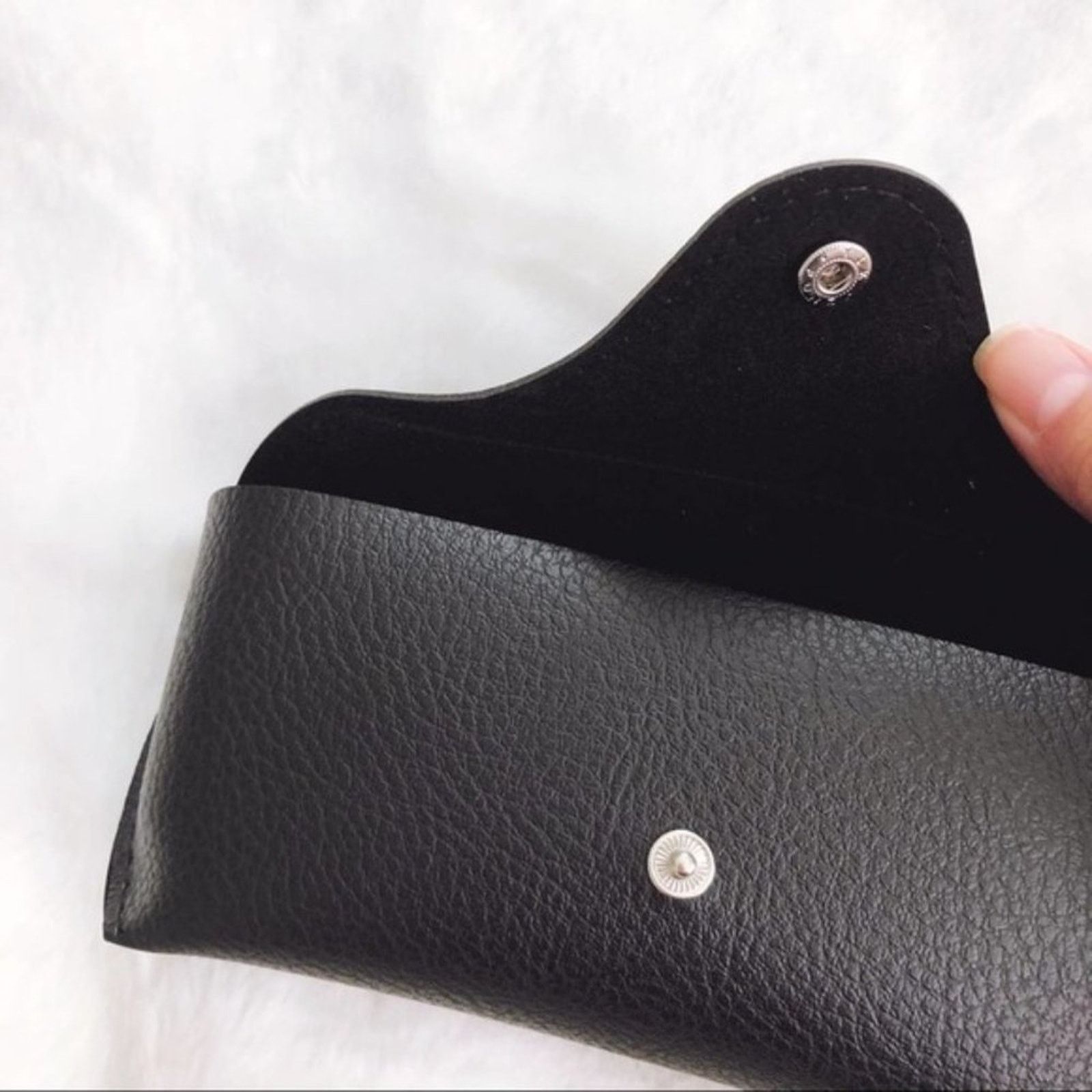 Other Wyatt Black Faux Leather Sunglass Case Size ONE SIZE - 6 Thumbnail