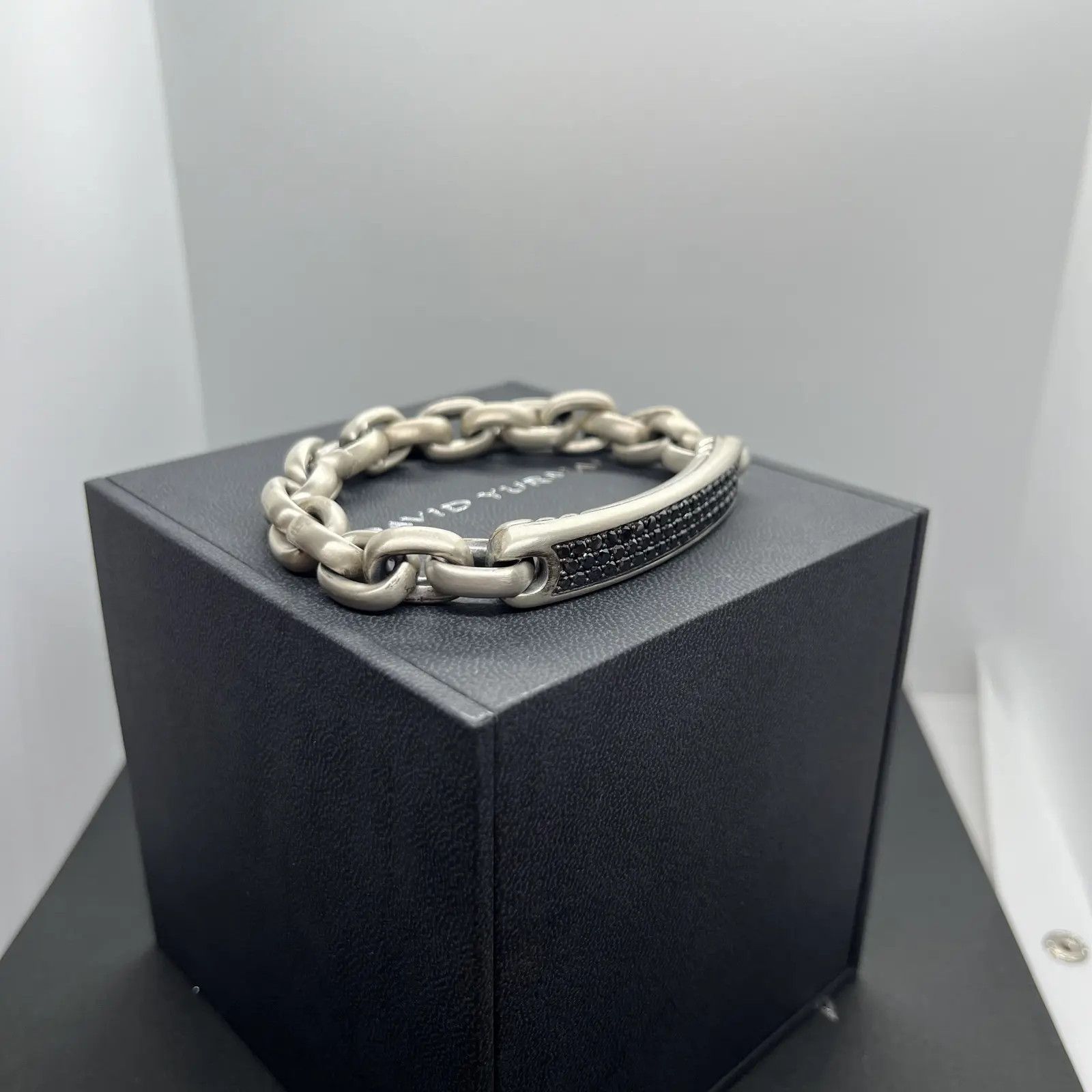 David Yurman David Yurman Black Diamond Bracelet Medium Size ONE SIZE - 5 Thumbnail