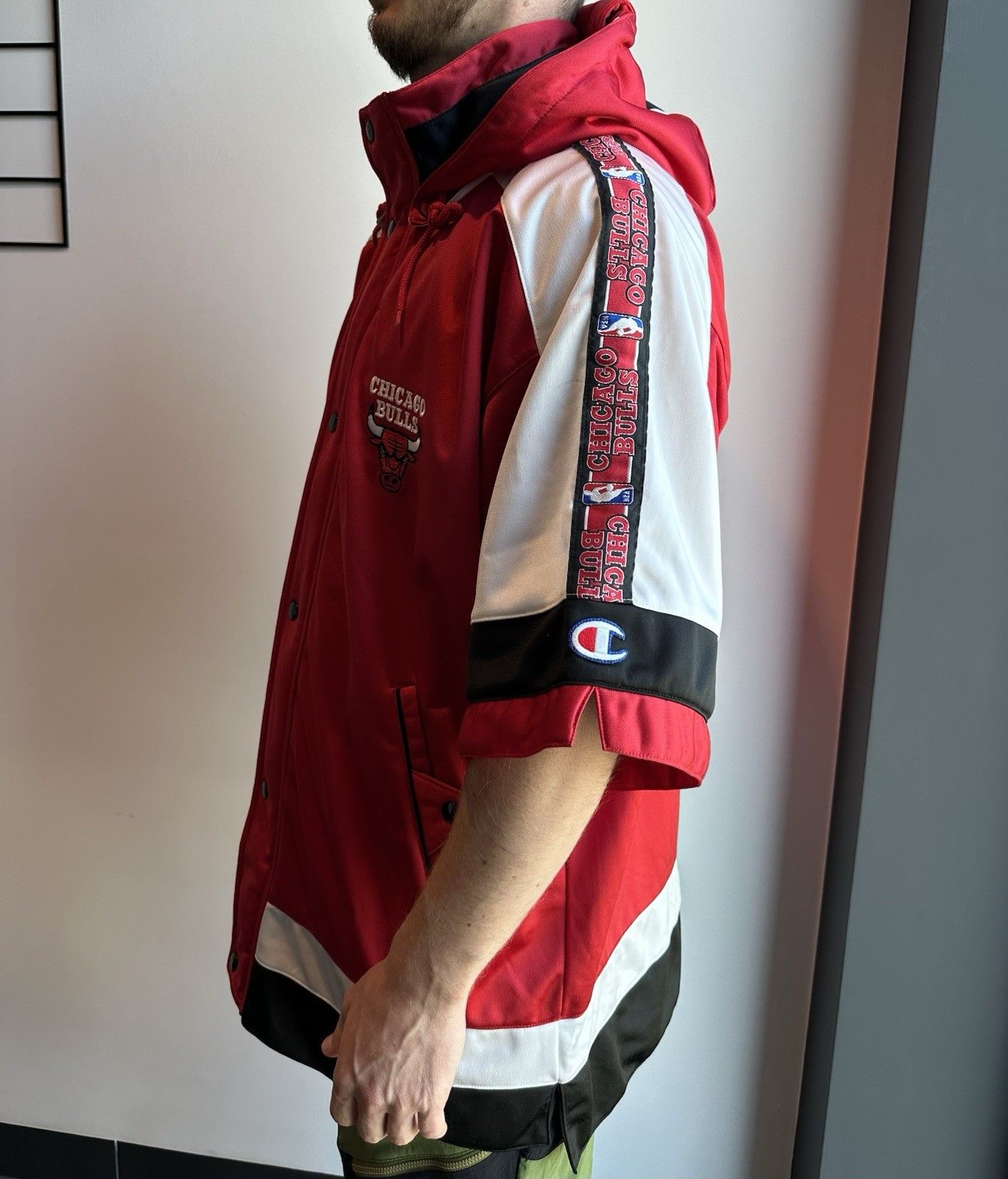 Vintage Champion Chicago Bulls shooting warm up shirt hoodie