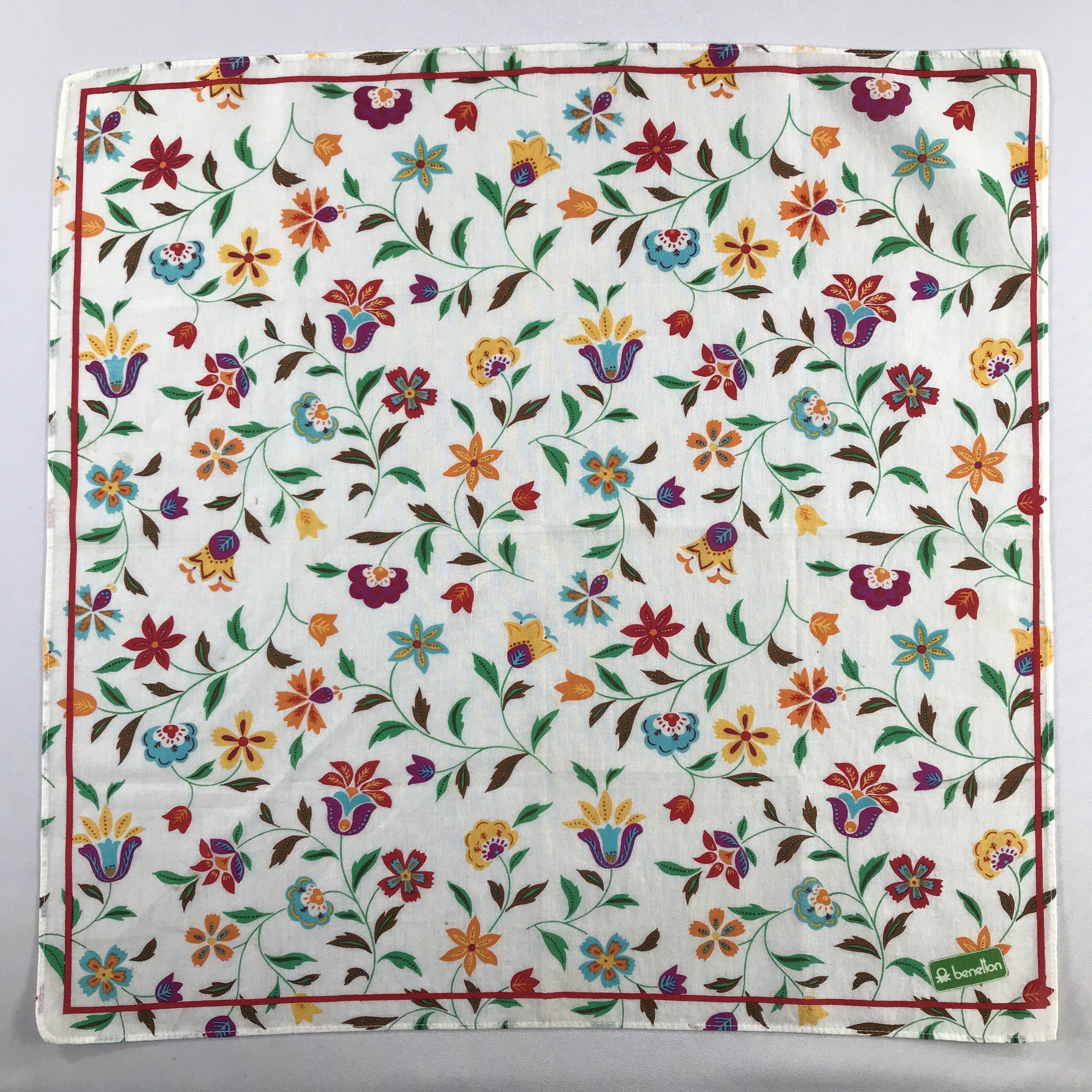 United Colors Of Benetton United Colors Of Benetton Handkerchief / Bandana/Neckerchief Size ONE SIZE - 3 Thumbnail
