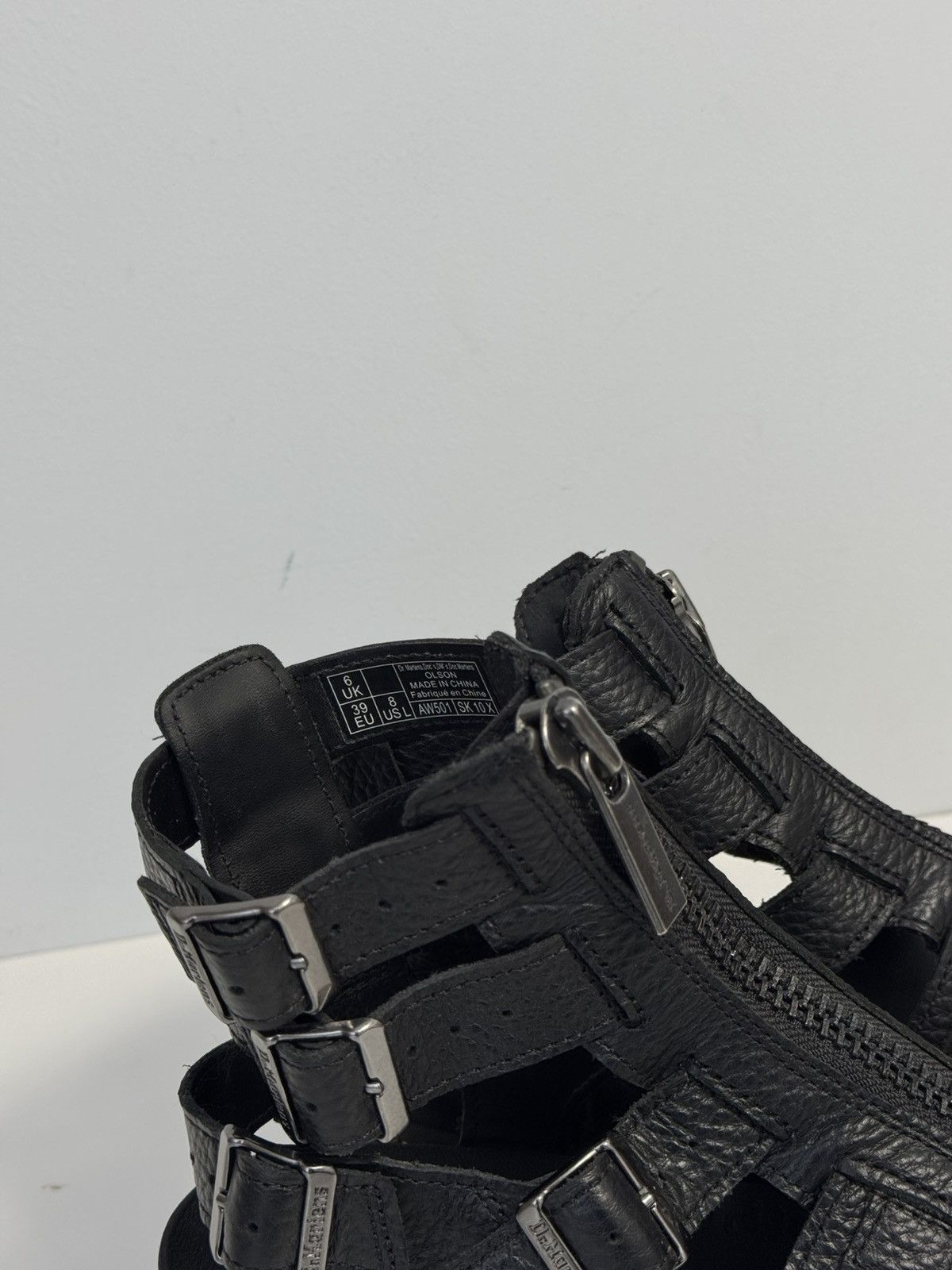 Dr. Martens Dr. MARTENS OLSON SANDALS LADIES SIZE UK6 EU39 CONDITION Size US 8.5 / IT 38.5 - 6 Thumbnail