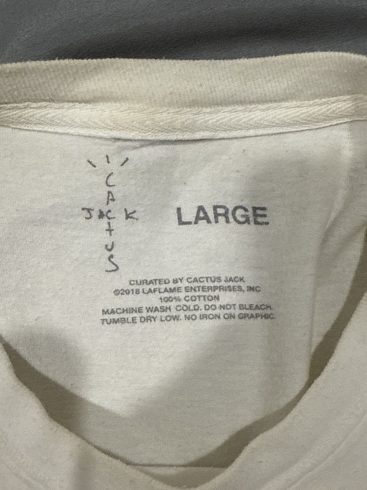 Travis Scott Cactus Jack Travis Scott White Childs Play T-Shirt Size US L / EU 52-54 / 3 - 3 Thumbnail