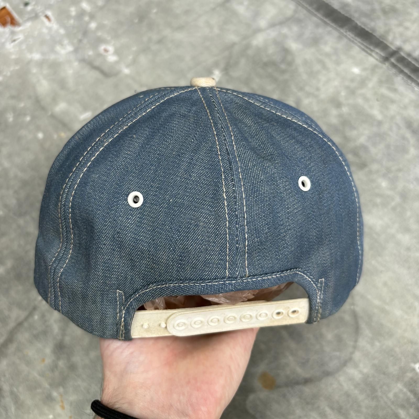 Vintage Vintage 70s Gumout Racing Team Patch Denim SnapBack Hat Size ONE SIZE - 2 Thumbnail