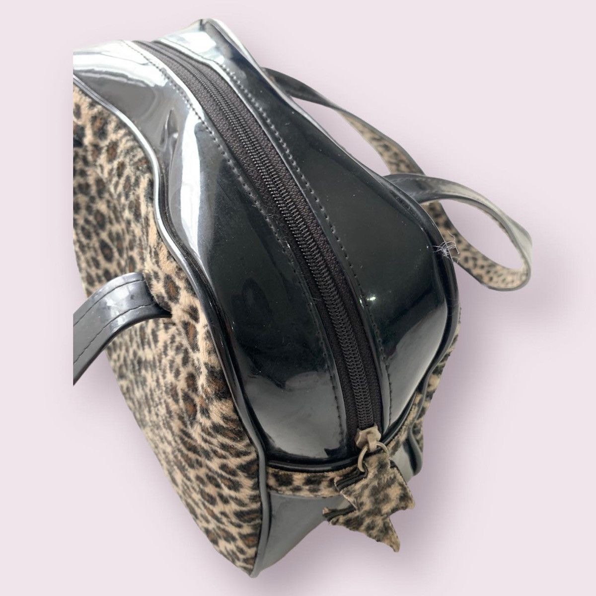 Addict Clothes Japan × Designer × Vintage Leopard Hand bag Size ONE SIZE - 2 Thumbnail