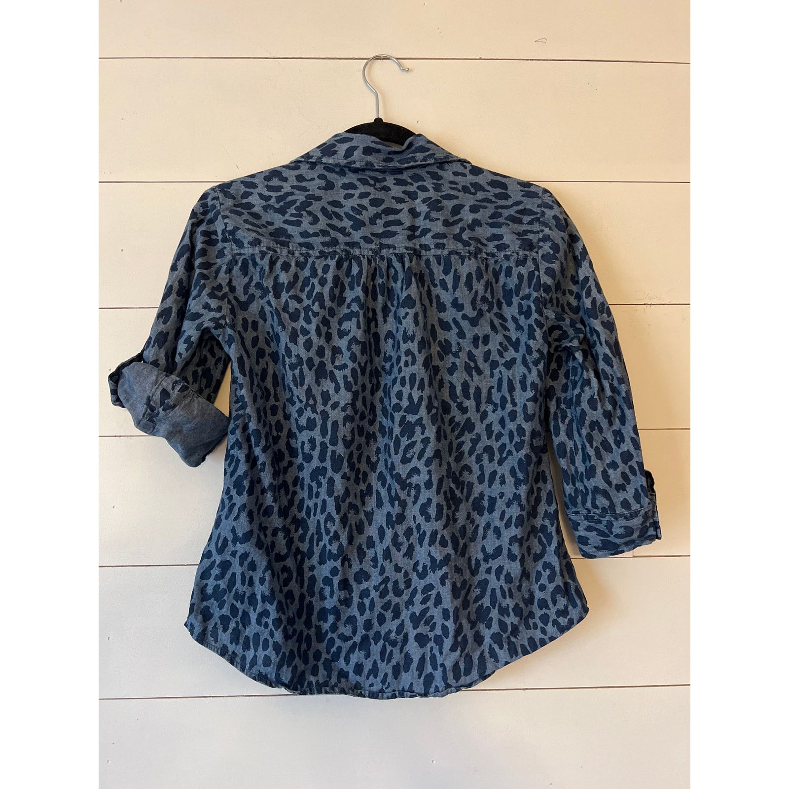 Other Karen Scott 3/4 sleeve button up animal print denim top XS Size XS / US 0-2 / IT 36-38 - 6 Thumbnail