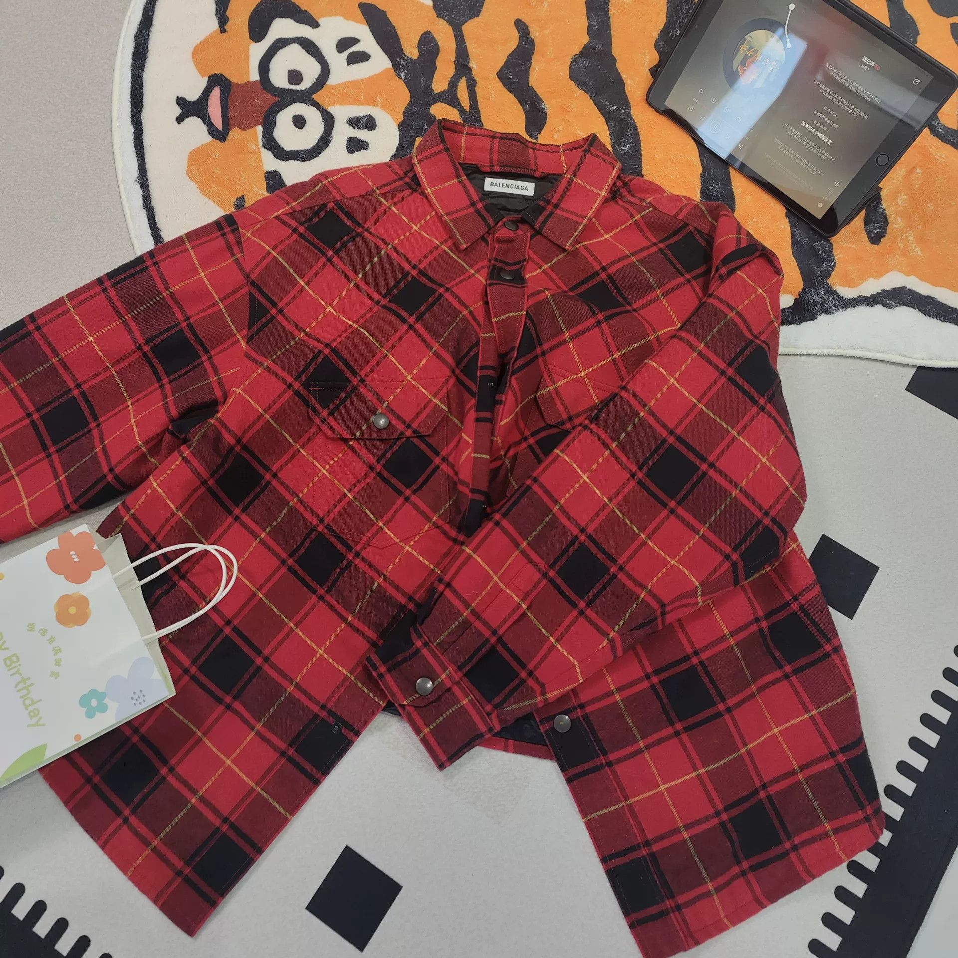 Balenciaga Balenciaga Black Red Plaid Cotton Coat Size US S / EU 44-46 / 1 - 1 Thumbnail