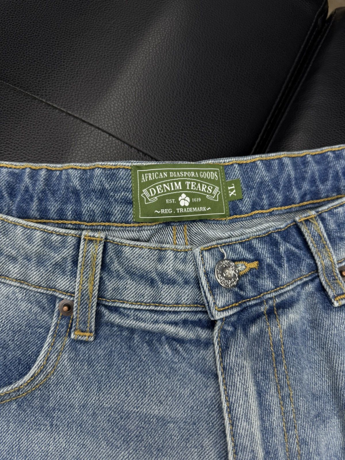 DENIM TEARS Denim Tears Cotton Wreath 2025 Shorts Size XL Blue (NEW) Size US 34 / EU 50 - 5 Thumbnail