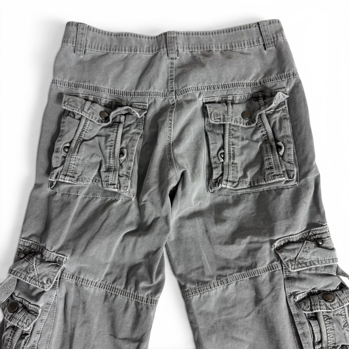 Other Vintage Multi-Pocket Cargo Pants Size US 31 - 9 Thumbnail