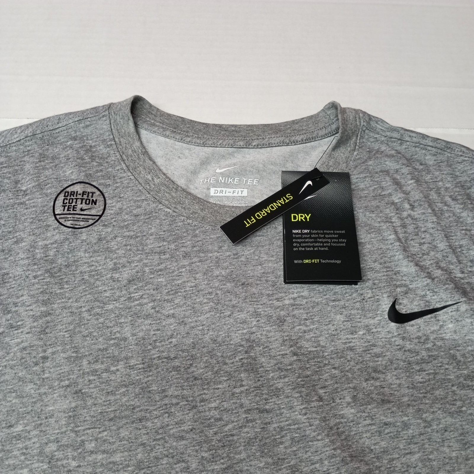 Nike Nike Dri-FIT Swoosh T-Shirt Men's 2XLT Gray DJ8497-091 Size US XXL / EU 58 / 5 - 2 Thumbnail