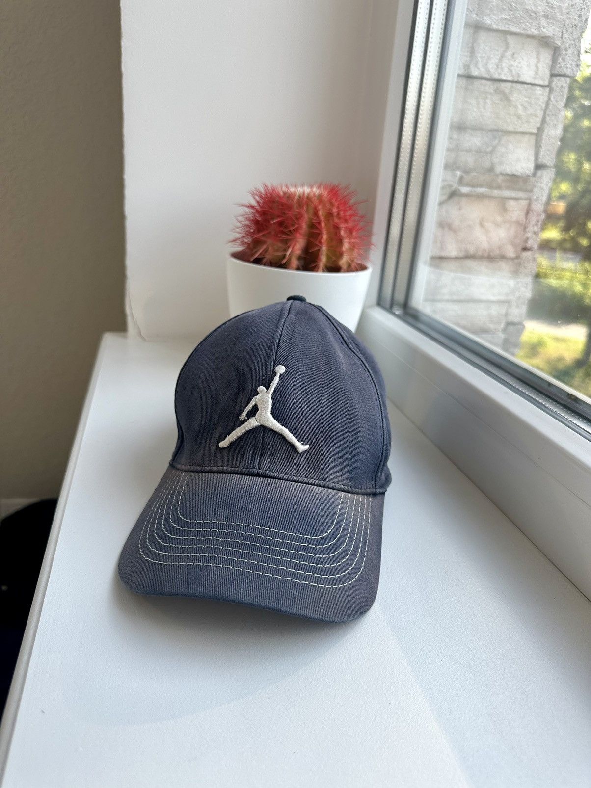 Nike Vintage Nike Jordan Cap Fade Style Size ONE SIZE - 5 Thumbnail