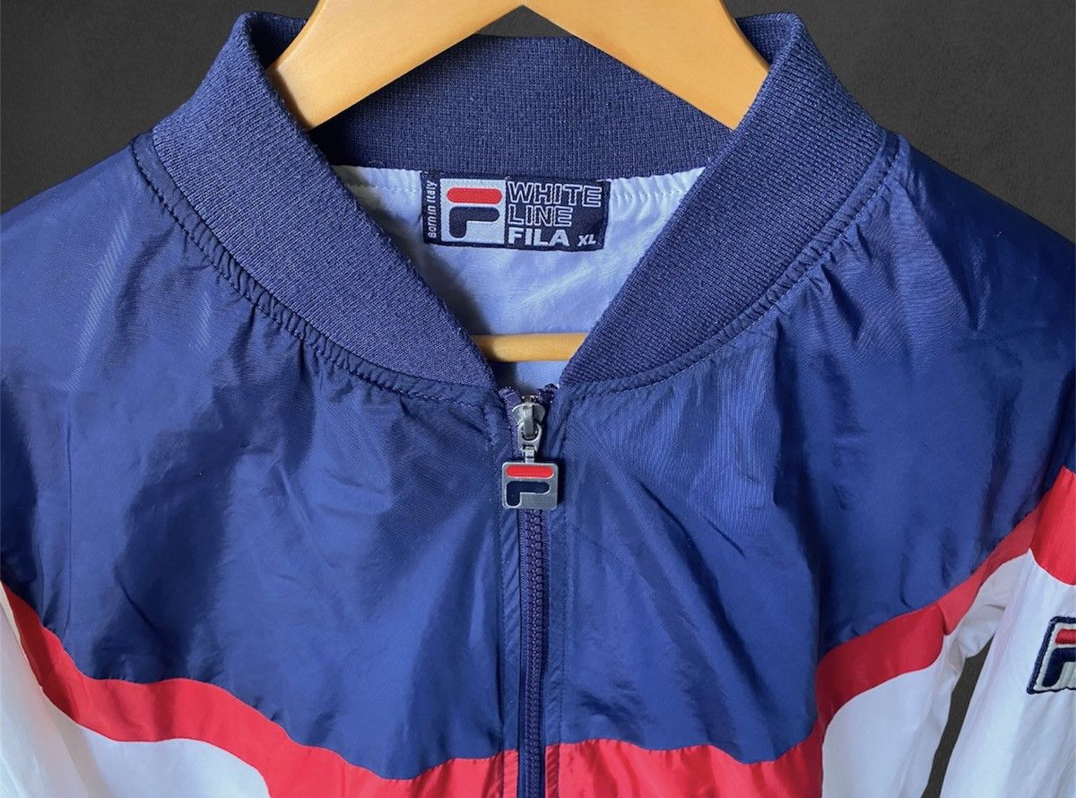 Fila Rare Vintage Fila Nylon Beige Blue Red Bomber Light Jacket Size US XL / EU 56 / 4 - 6 Thumbnail