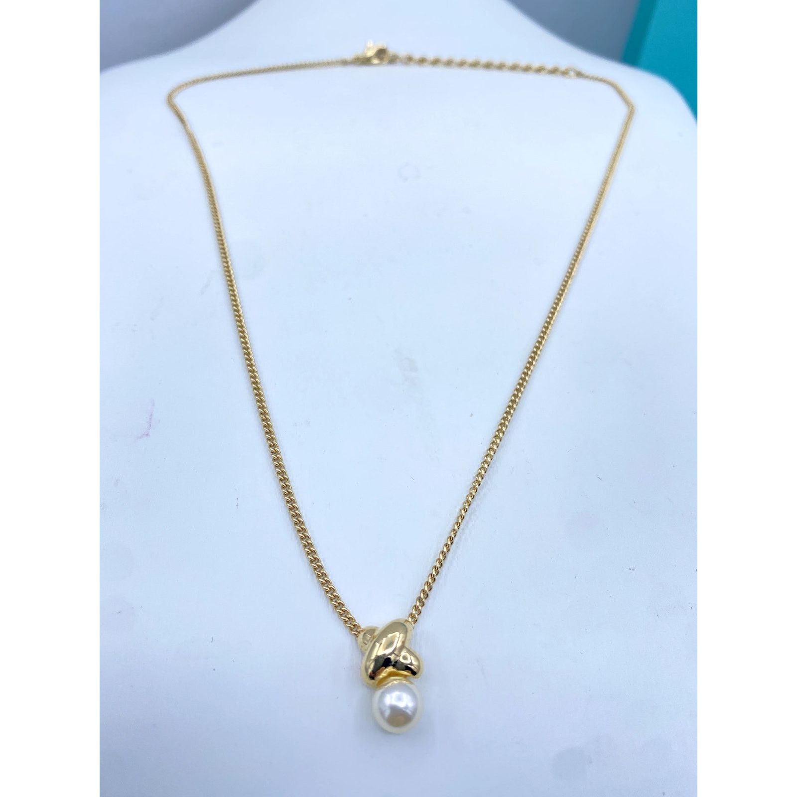 Christian Dior Monsieur Christian Dior Gold-Tone Necklace with Pearl Pendant Size ONE SIZE - 12 Thumbnail