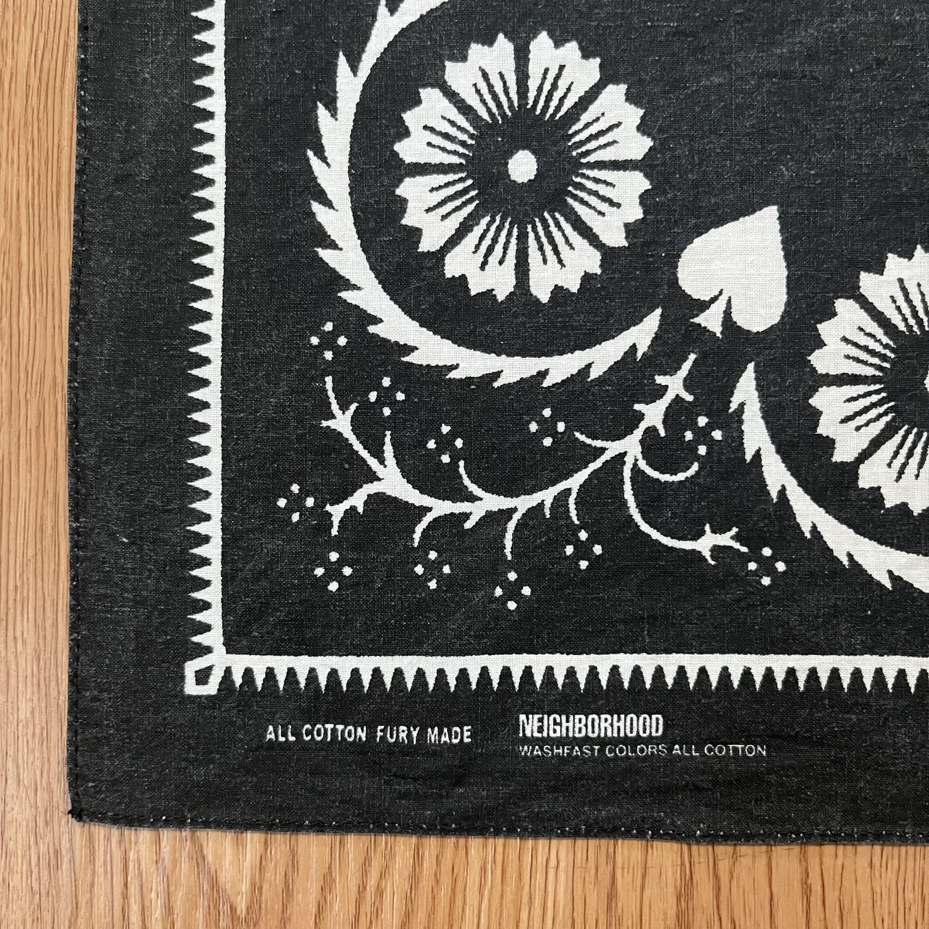 Neighborhood Neighborhood Spade Handkerchief Size ONE SIZE - 3 Thumbnail