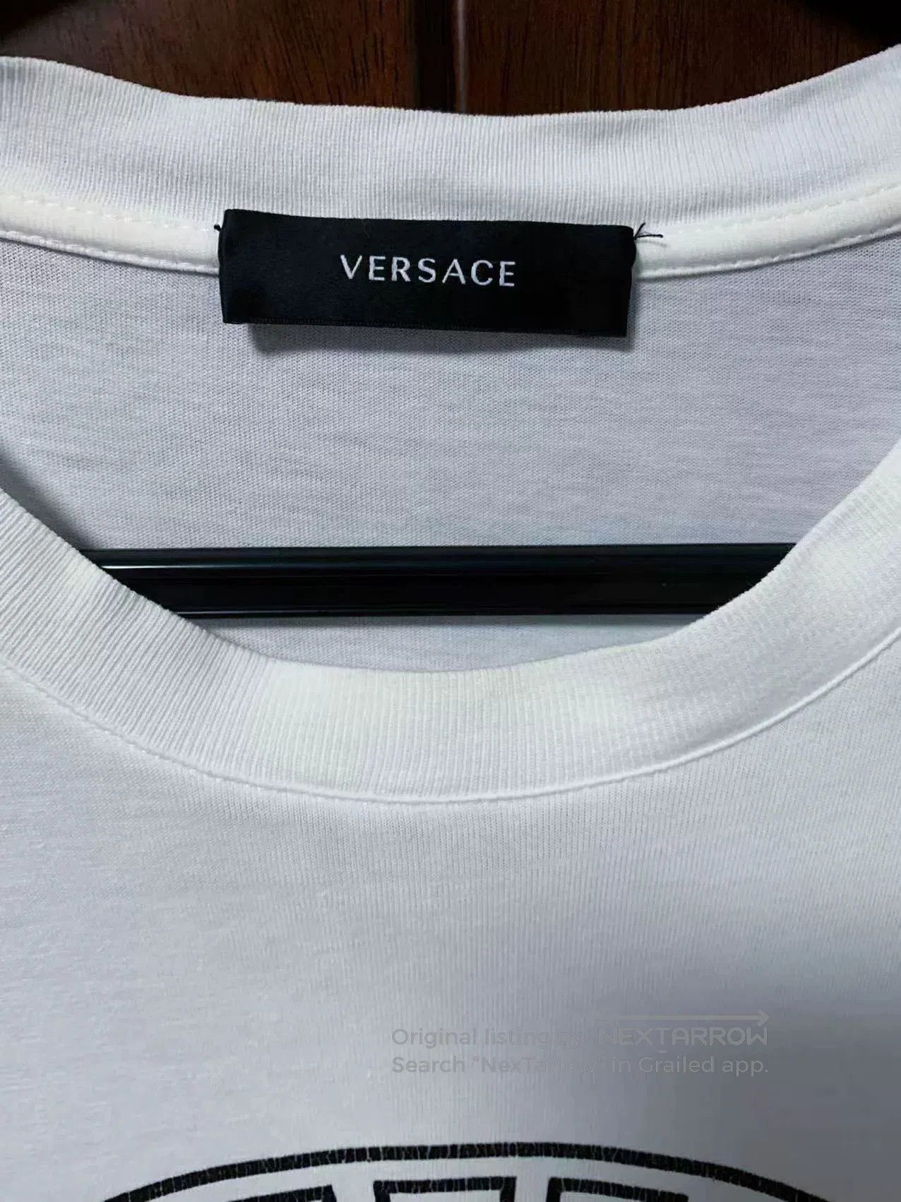 Japanese Brand Versace Men's Medusa Logo T-shirt. Size US M / EU 48-50 / 2 - 3 Thumbnail