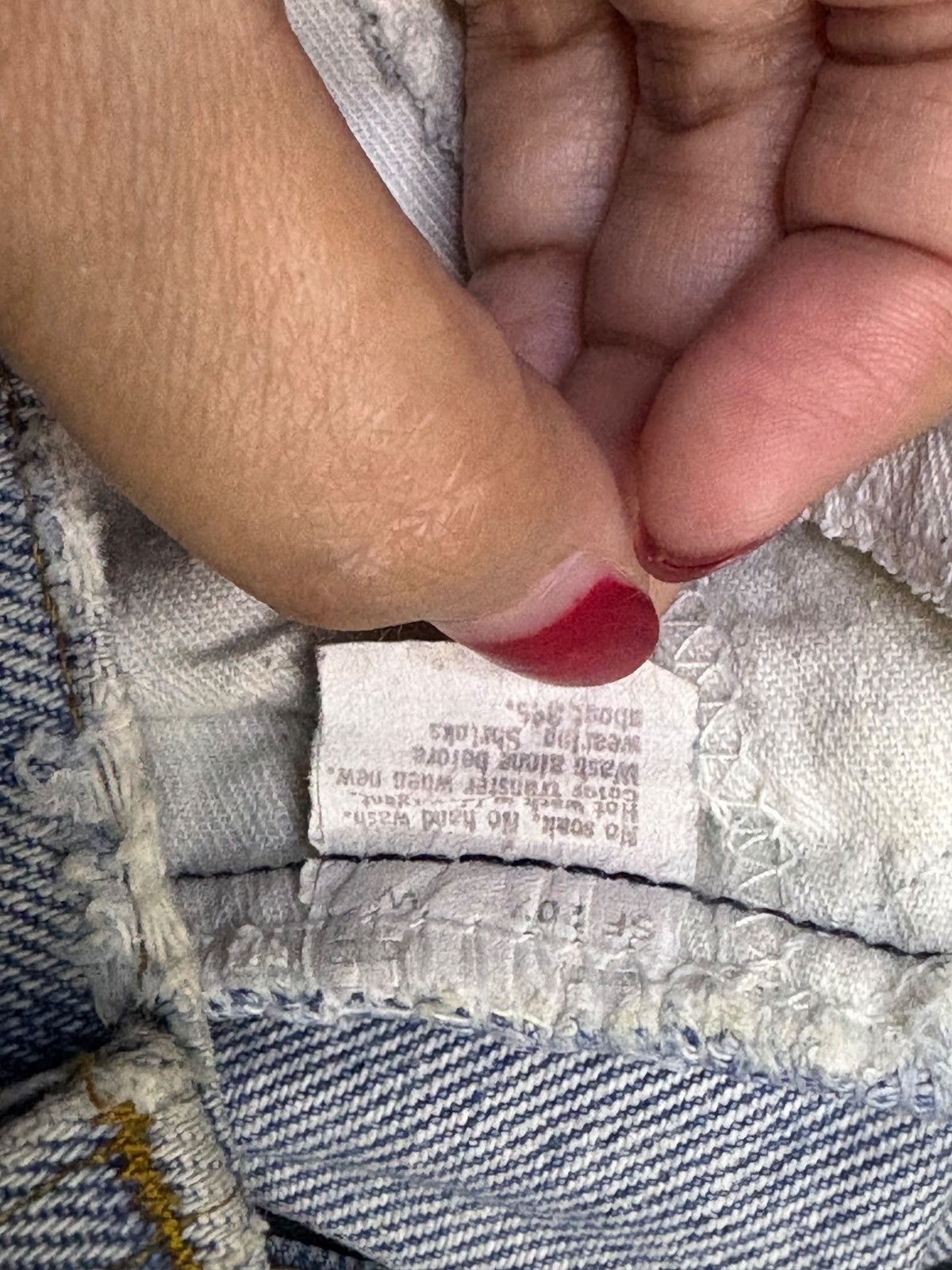 Levi's Vintage 70s Levis Orange Tab Distress Flared Jeans Button 4 Size US 28 / EU 44 - 11 Thumbnail