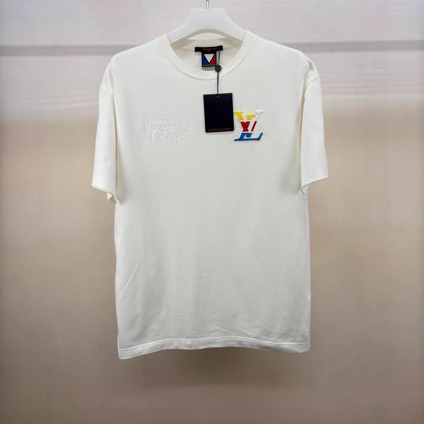 Louis Vuitton LV America's Cup Tee S 100% Cotton Colorful Logo F/B IT Size US S / EU 44-46 / 1 - 1 Thumbnail