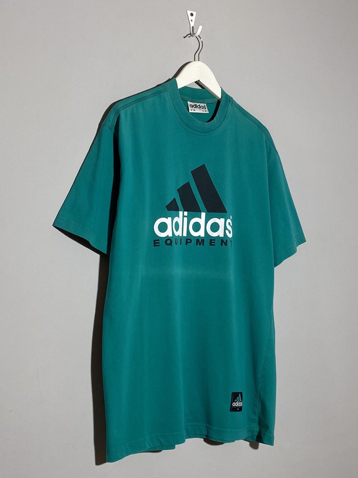 Adidas × Vintage Vintage 90s Adidas Equipment hype streetwear green t-shirt Size US L / EU 52-54 / 3 - 2 Thumbnail