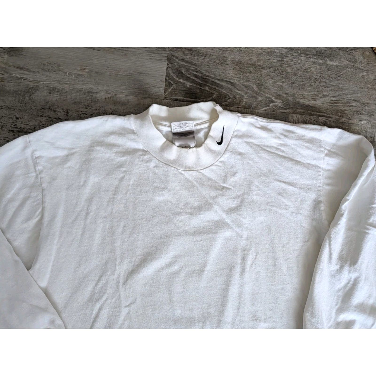 Nike VINTAGE Nike Mock Neck Long Sleeve Tee Shirt White L Mens Distressed 90s Sports Size US L / EU 52-54 / 3 - 2 Thumbnail
