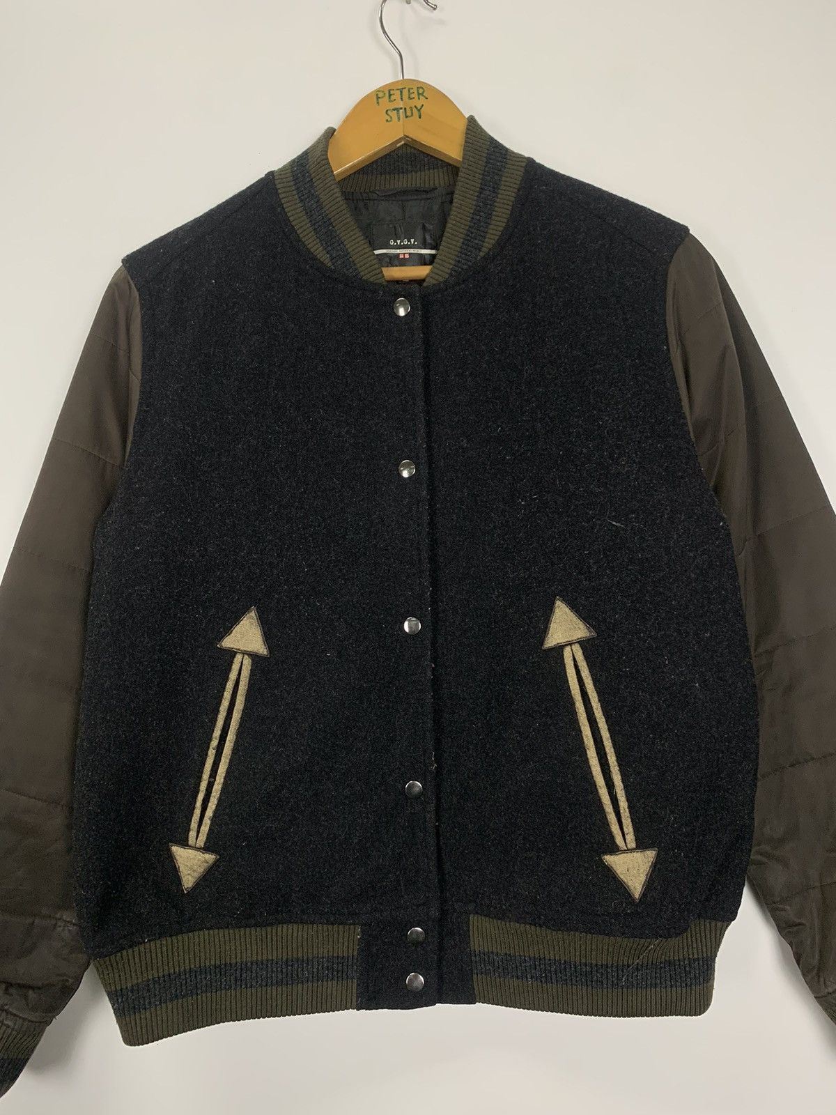 Uniqlo G.V.G.V Uniqlo Varsity Jacket Size US L / EU 52-54 / 3 - 2 Thumbnail