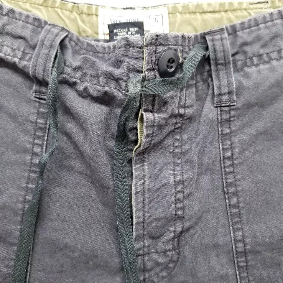 Abercrombie & Fitch Abercrombie & Fitch Shorts Womens Medium Pockets Buttons Size 34" / US 12 / IT 48 - 8 Thumbnail