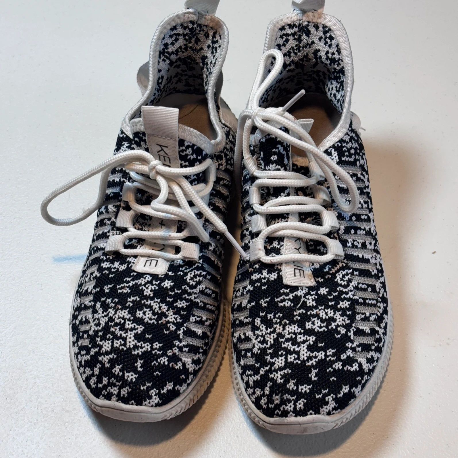 Kendall And Kylie Kendall + KYLIE Brandy Knit women's Sz 7 Shoes Size US 7 / IT 37 - 1 Thumbnail