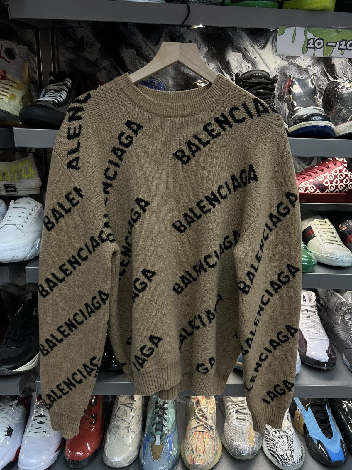 Balenciaga Balenciaga Logo Crewneck Size US L / EU 52-54 / 3 - 1 Thumbnail