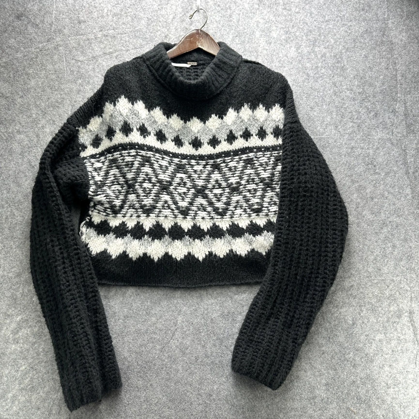 Free People Free People Sweater Womens Medium Black Fair Isle Mock Neck Cropped Pullover Size M / US 6-8 / IT 42-44 - 2 Thumbnail