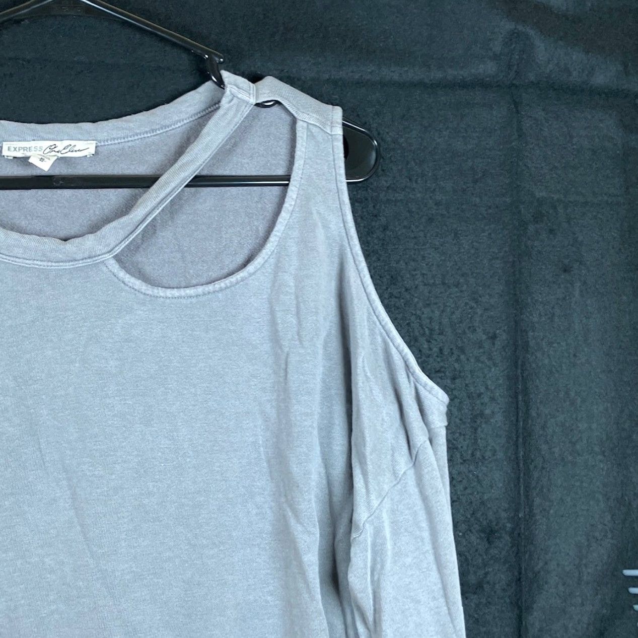 Express VINTAGE Express 111 Womens Sweater Gray Open Shoulder Cut Out Cotton Blend Medium Size M / US 6-8 / IT 42-44 - 5 Thumbnail