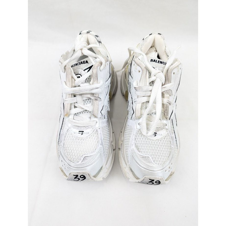 Balenciaga o1rshd1 Monocolor Runner Sneakers in White Size US 6 / EU 39 - 15 Thumbnail