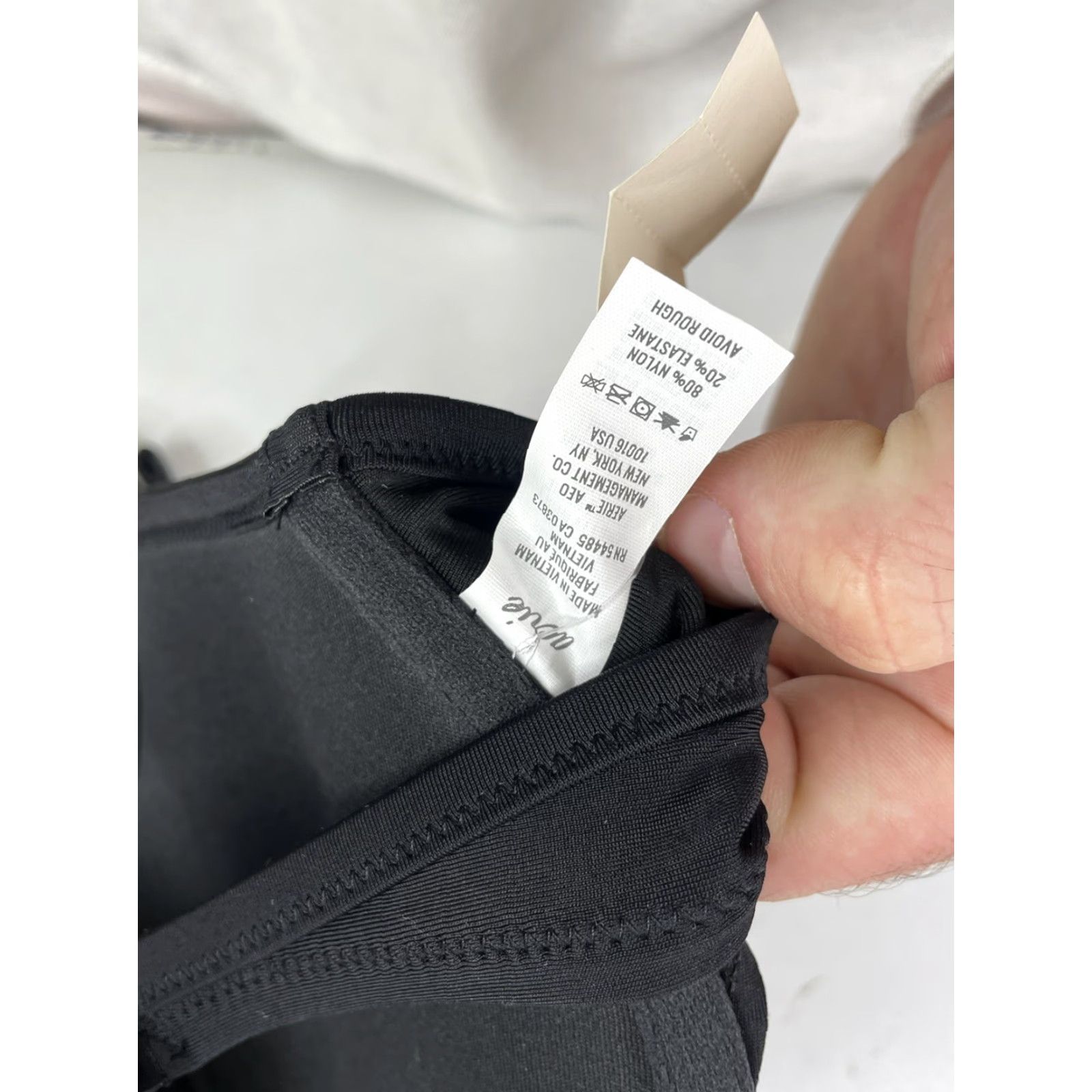 Vintage NWT Aerie Women's Solid Black Padded Bikini Top Push-up Underwire 32D Bikini Top Girls? Size XXS / US 00 / IT 34 - 5 Thumbnail
