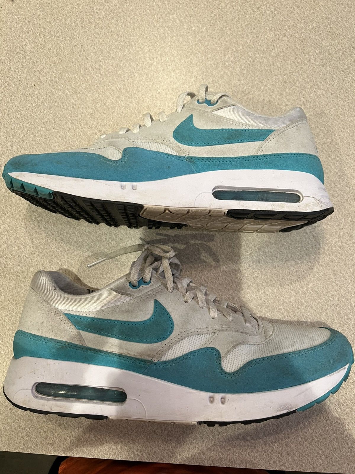 Nike Nike AIR MAX 1 Size US 10 / EU 43 - 1 Thumbnail