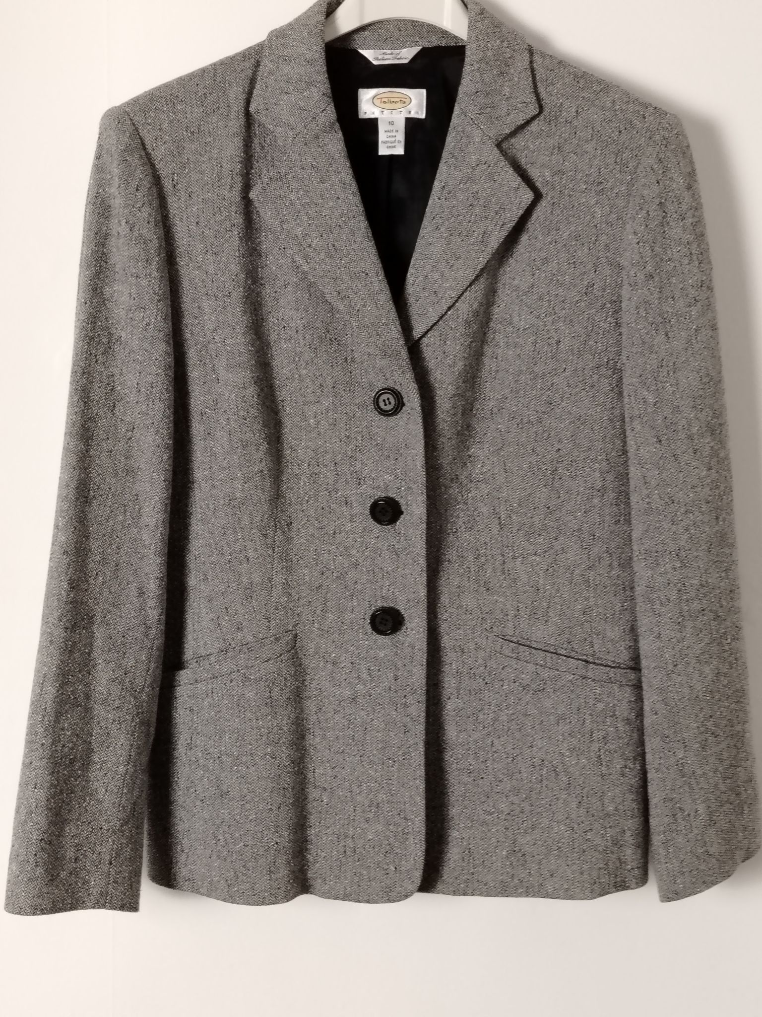Talbots Pre-Loved Blazer Women's Petite 10 Grey Herringbone Single Size L / US 10 / IT 46 - 1 Thumbnail