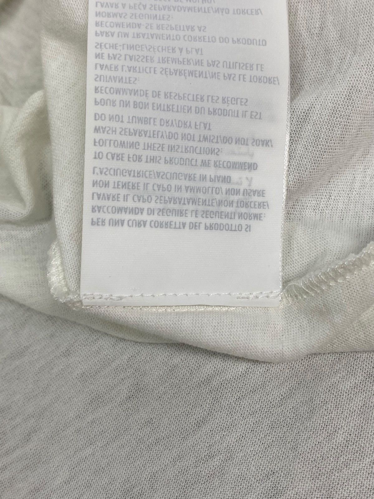 Gucci 🔥 GUCCI LOGO TEE Y2K VIBES LIGHTWEIGHT ITALIAN FLEX PIECE Size US L / EU 52-54 / 3 - 16 Thumbnail