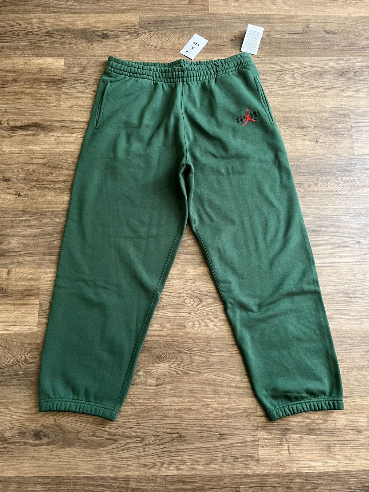 Supreme Jordan Sweatpants Green Size XL