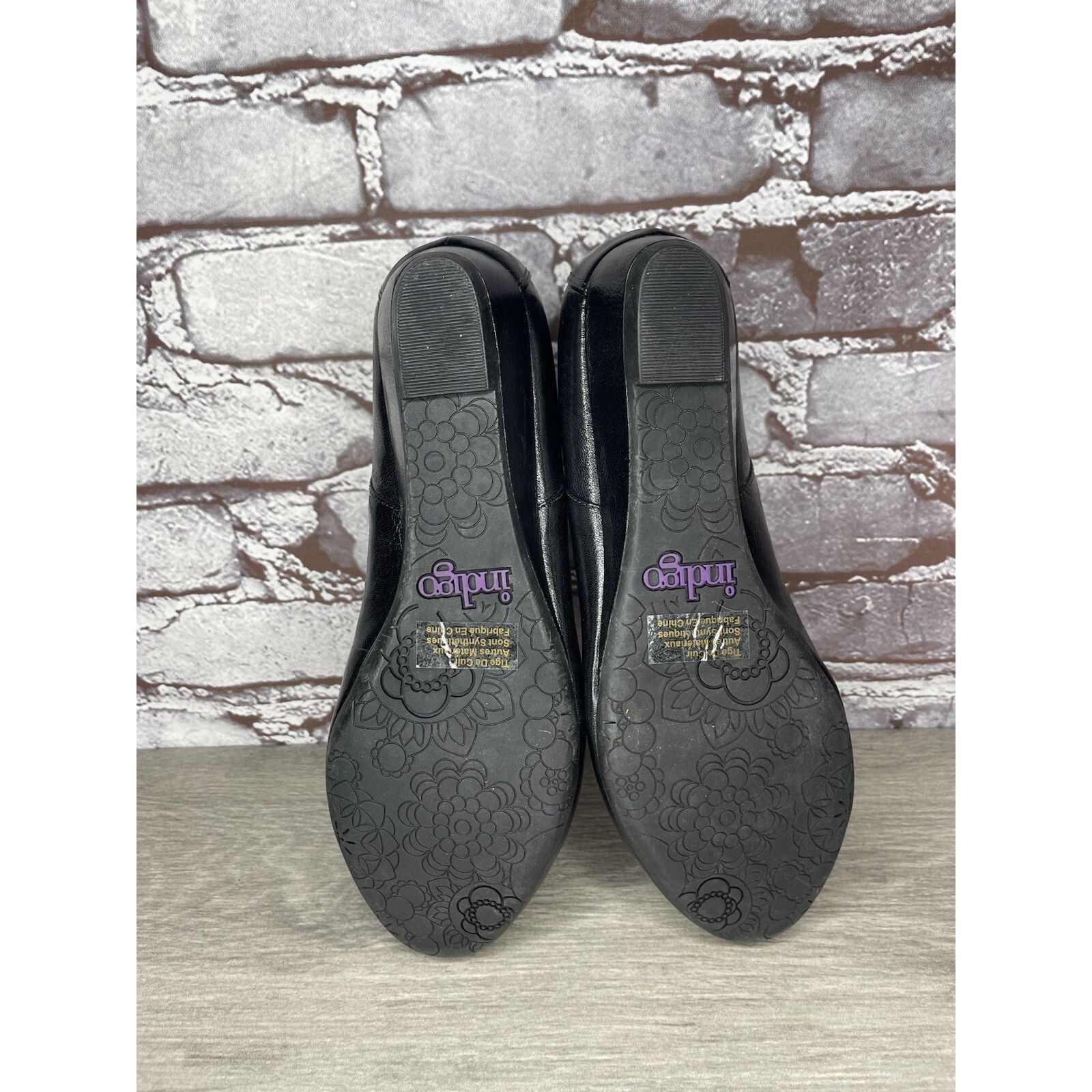 Clarks INDIGO BY CLARKS Black Lea Bishop Studded Slip On Strap Wedg Size US 8 / IT 38 - 19 Thumbnail