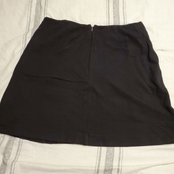 Other Cabi Black Ponte Utility A-Line Skirt SZ:10 Size 32" / US 10 / IT 46 - 2 Thumbnail