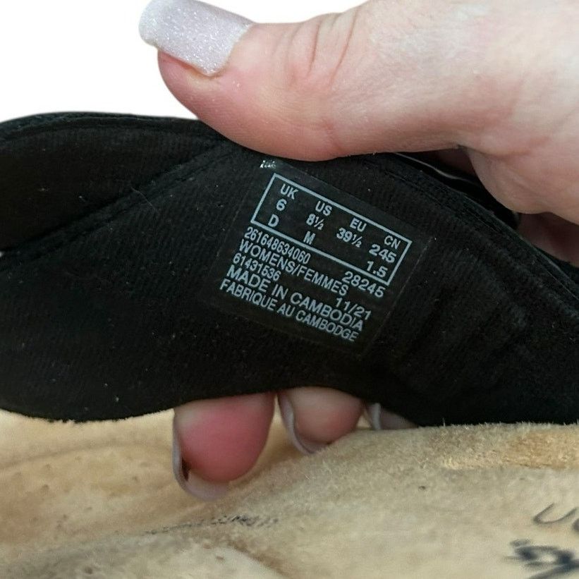 Clarks Clarks Black Leather Brynn Madi Sandals Sz 8.5 Size US 8.5 / IT 38.5 - 6 Thumbnail