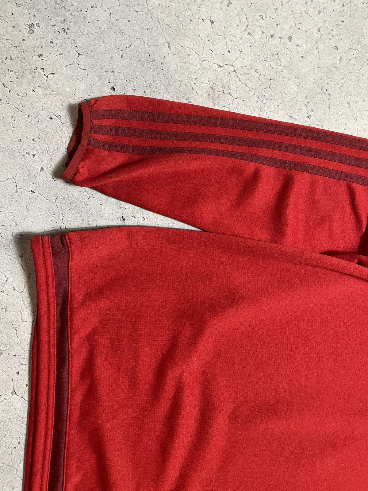 Adidas Vintage Adidas Bayern Munchen Blokecore Football Sweatshirt Size US S / EU 44-46 / 1 - 3 Thumbnail