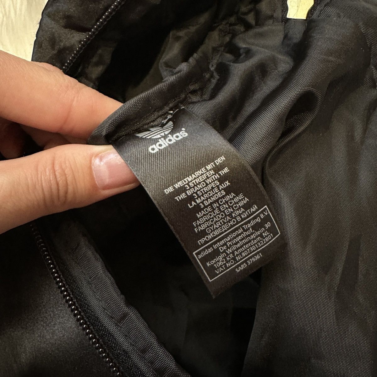 Adidas Adidas Black Nylon Messenger Bag with Crown Logo Size ONE SIZE - 4 Thumbnail
