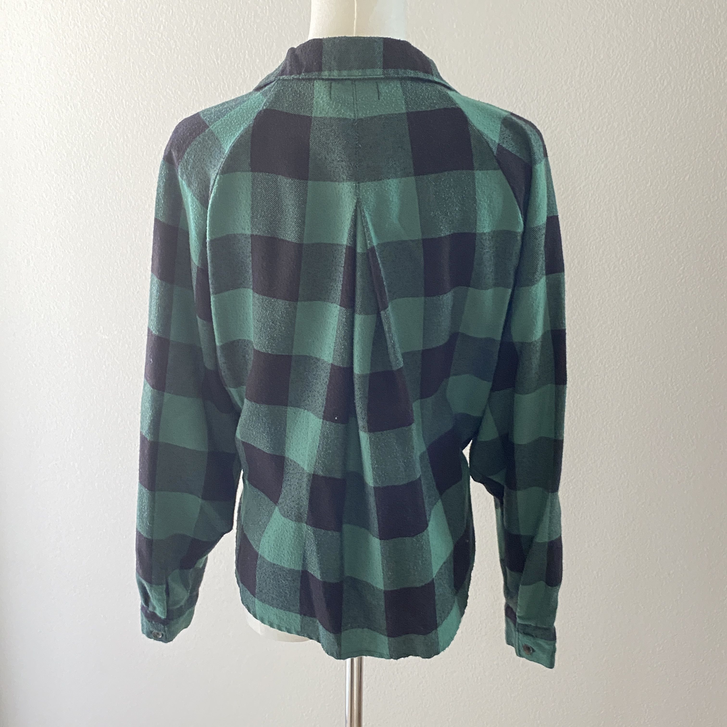 Urban Outfitters BDG Urban Outfitters Green Black Plaid Tie Front Flannel Top Size XS / US 0-2 / IT 36-38 - 8 Thumbnail