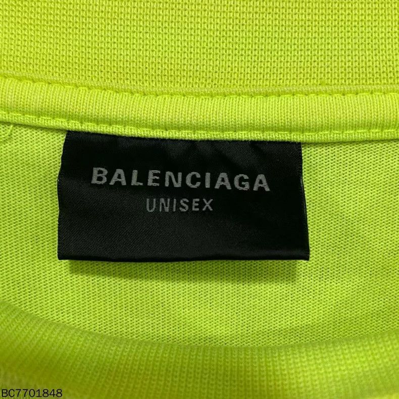 Balenciaga Balenciaga Yellow Overlap Short Sleeve Size US L / EU 52-54 / 3 - 5 Thumbnail