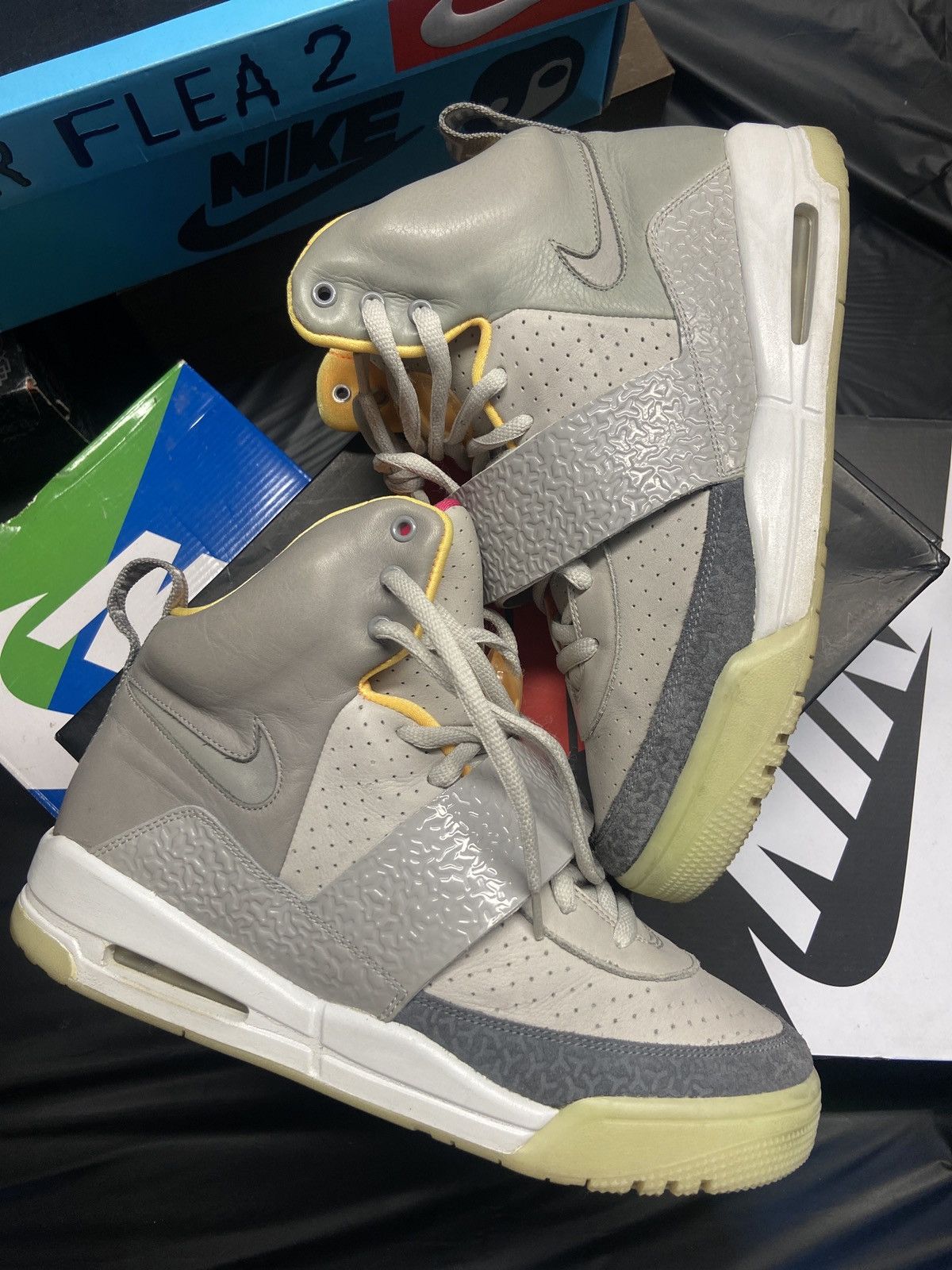 Nike Air Yeezy Zen Grey