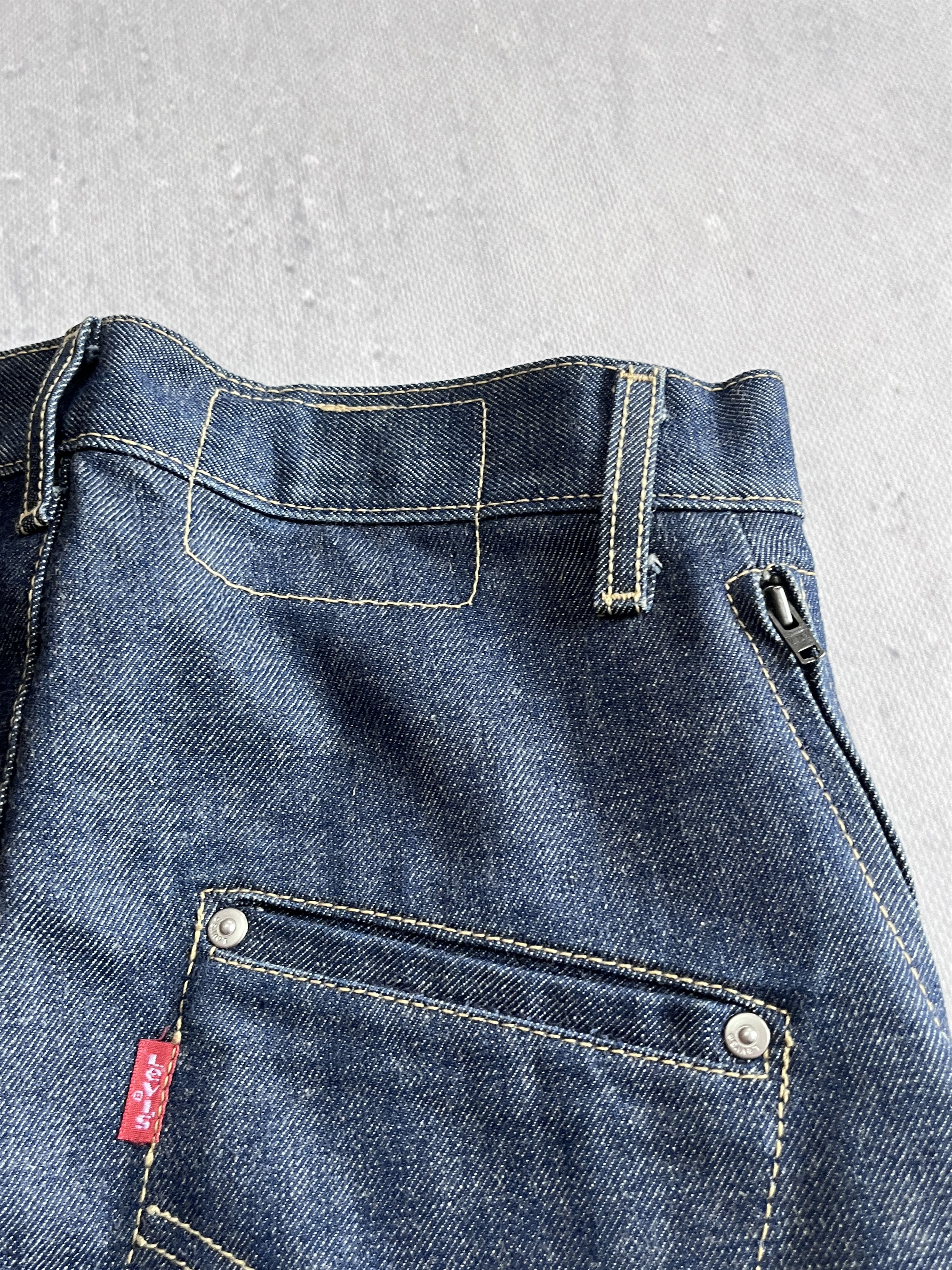 Levi's LEVI'S ENGINEERED JEANS 2001 TWISTED LEG VINTAGE Y2K DENIM Size US 28 / EU 44 - 12 Thumbnail