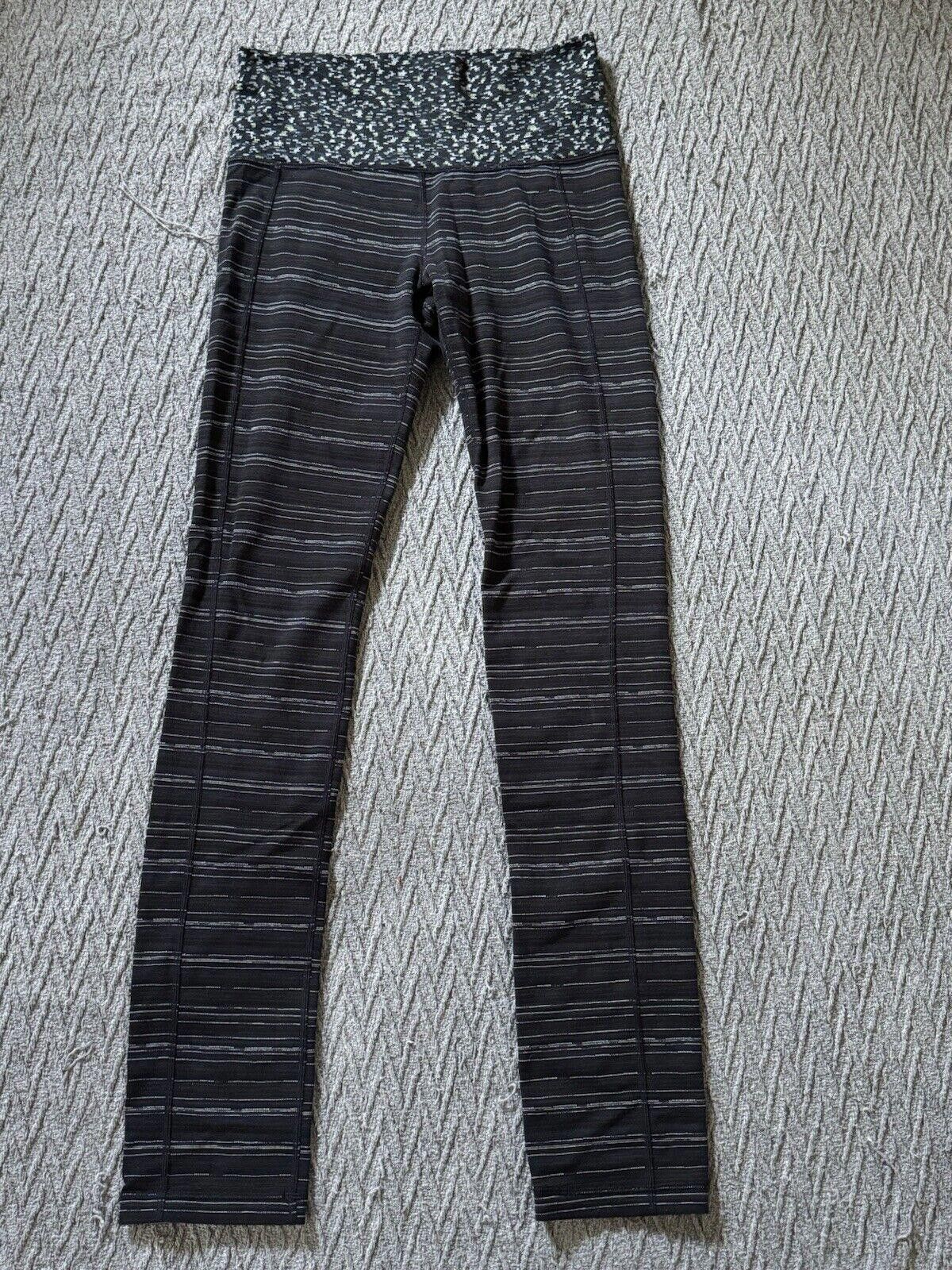 Designer Women’s Lululemon Low Rise Leggings No Tags Size Small Size 28" / US 6 / IT 42 - 1 Thumbnail
