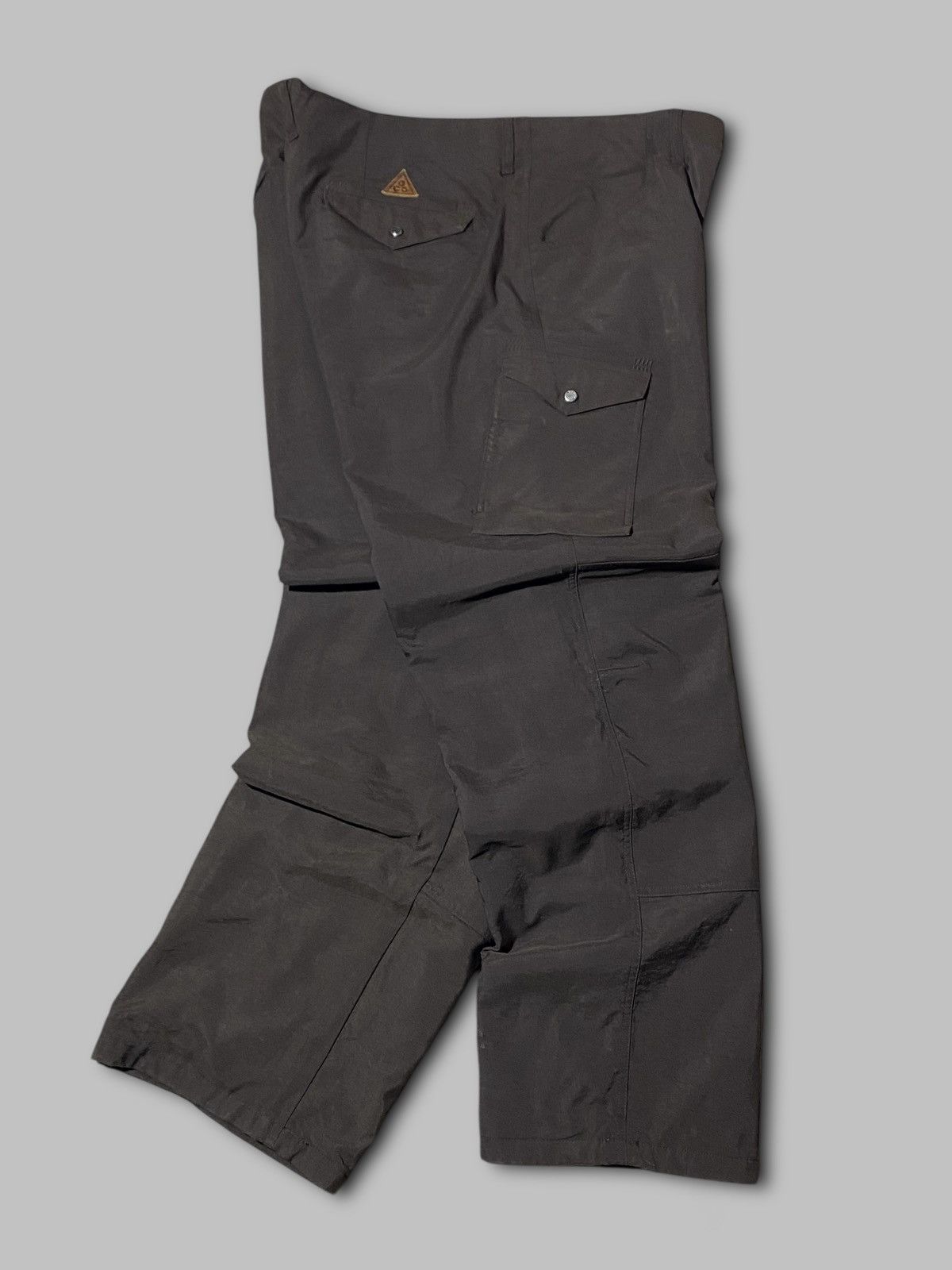 Nike ACG Vintage 2000s Nike ACG Brown Cargo Pants Size US 38 / EU 54 - 1 Thumbnail